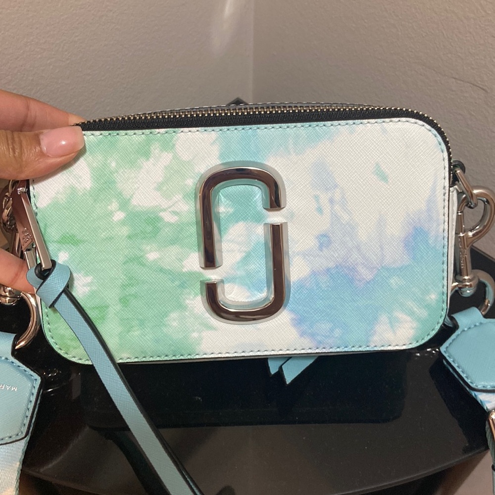 Marc Jacobs Crossbody Bag!